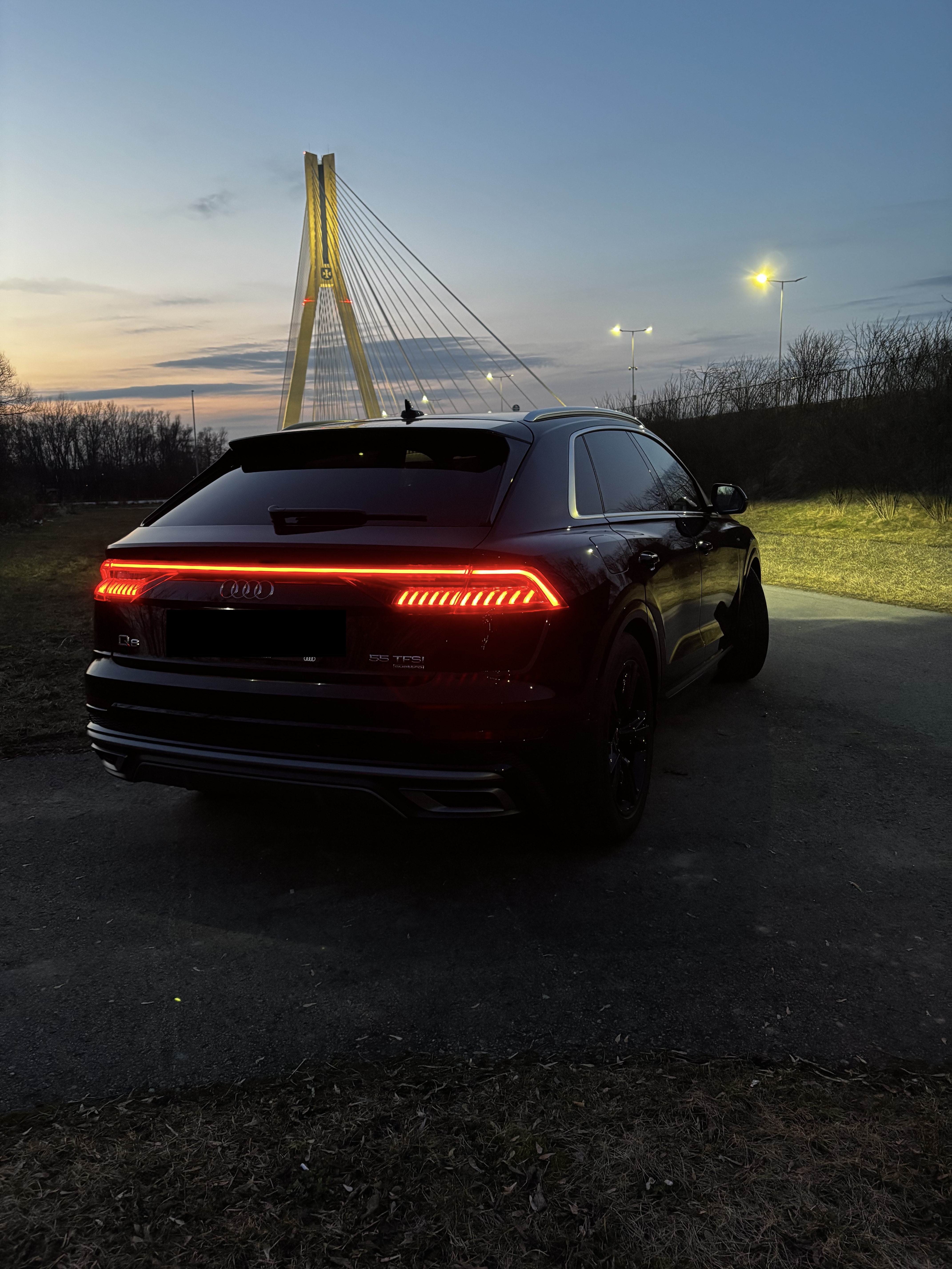 Audi tył most